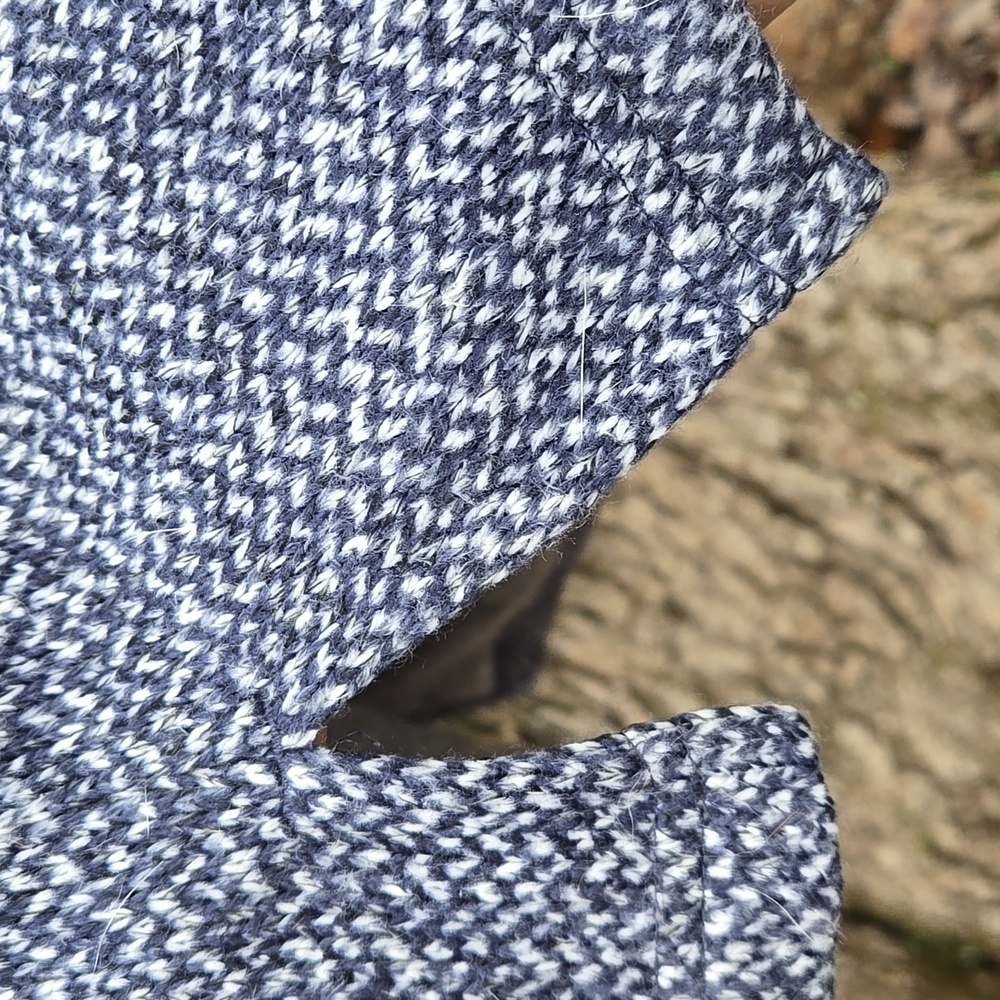 COLUMBIA. Ladies Heathered Blue Cowl Neck Pullover Sweater. Size S. Like New! - Picture 6 of 9